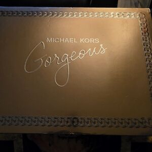 Michael Kors Gorgeous Gold Box